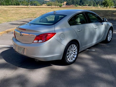 Used 2011 Buick Regal CXL Turbo image 1
