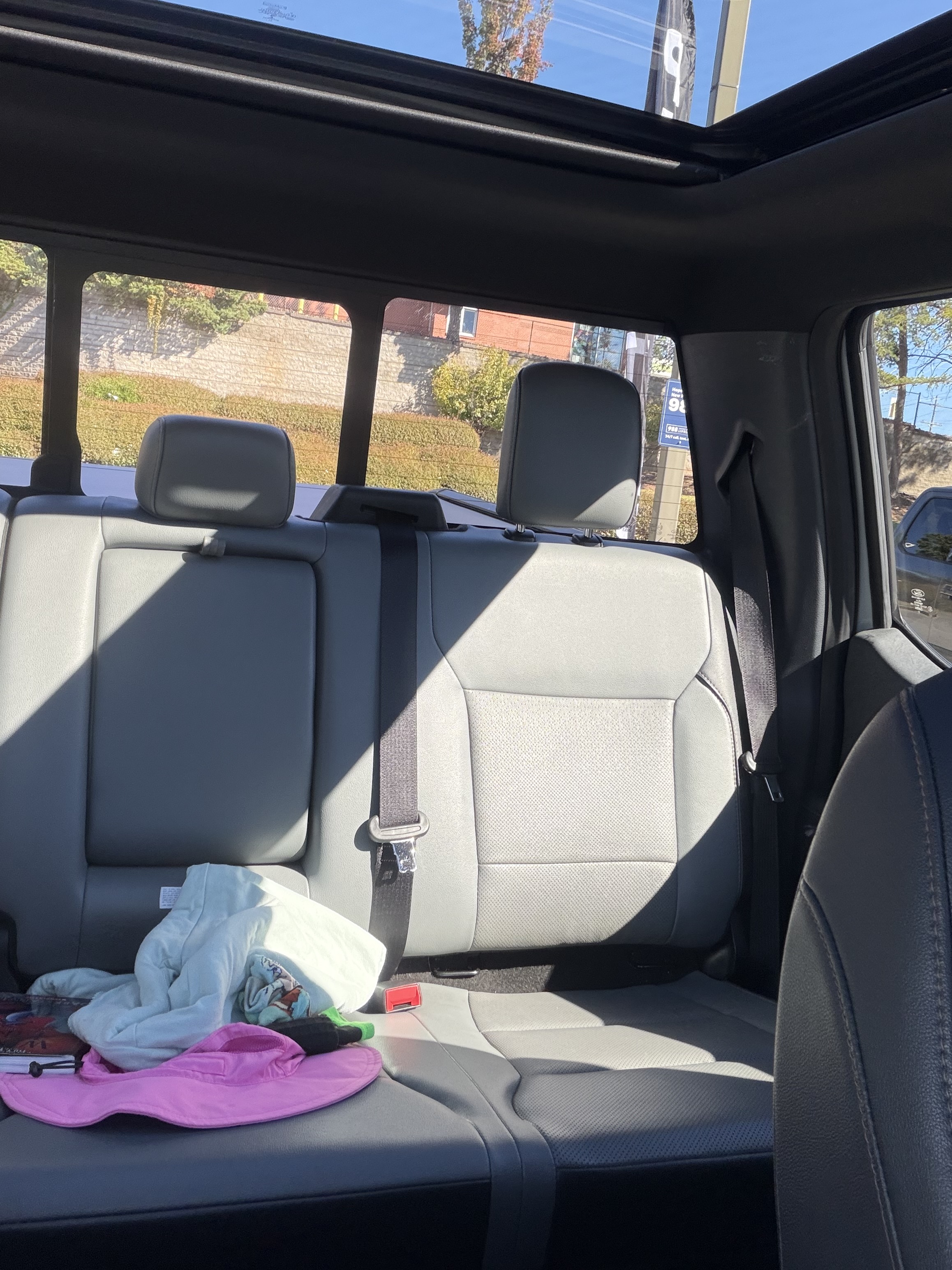 Used 2023 Ford F150 Lightning 4x4 SuperCrew image 5