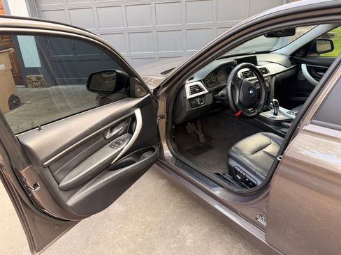 Used 2013 BMW 328i Sedan image 10