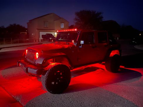Used 2016 Jeep Wrangler Unlimited Sport image 2