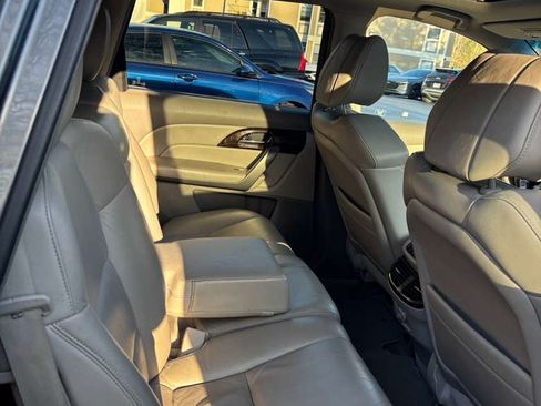 Used 2010 Acura MDX w/ Technology Package AWD/4WD image 10