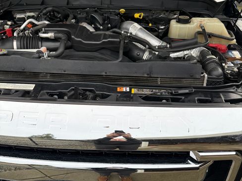 Used 2016 Ford F250 Lariat w/ Lariat Ultimate Package image 11