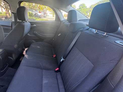 Used 2017 Ford Focus SEL FWD image 15