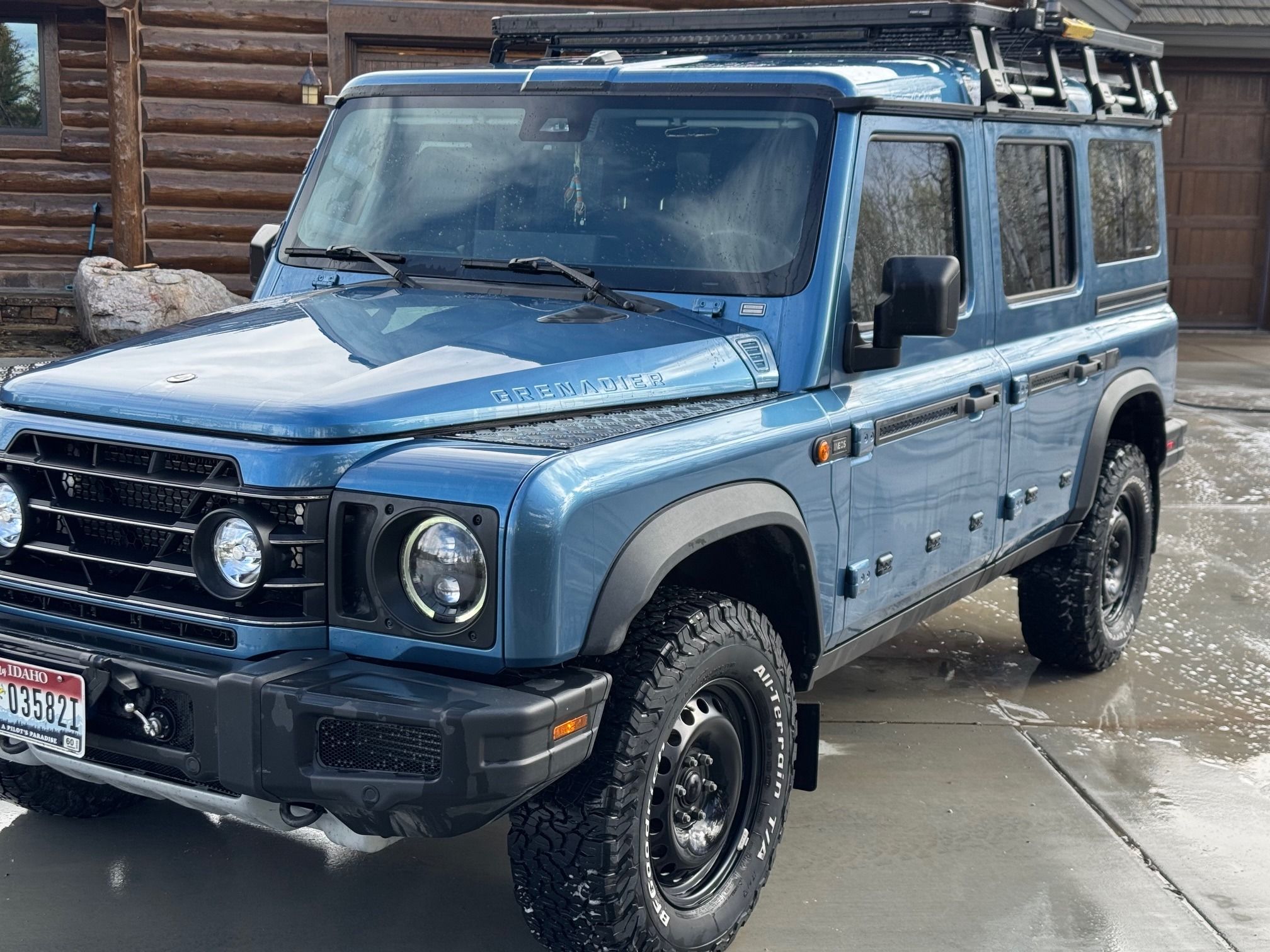 Used 2024 INEOS Grenadier Station Wagon AWD/4WD image 1