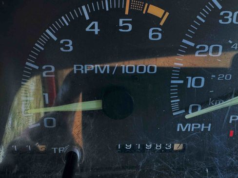 Used 1996 Chevrolet Silverado 1500 2WD Regular Cab image 6