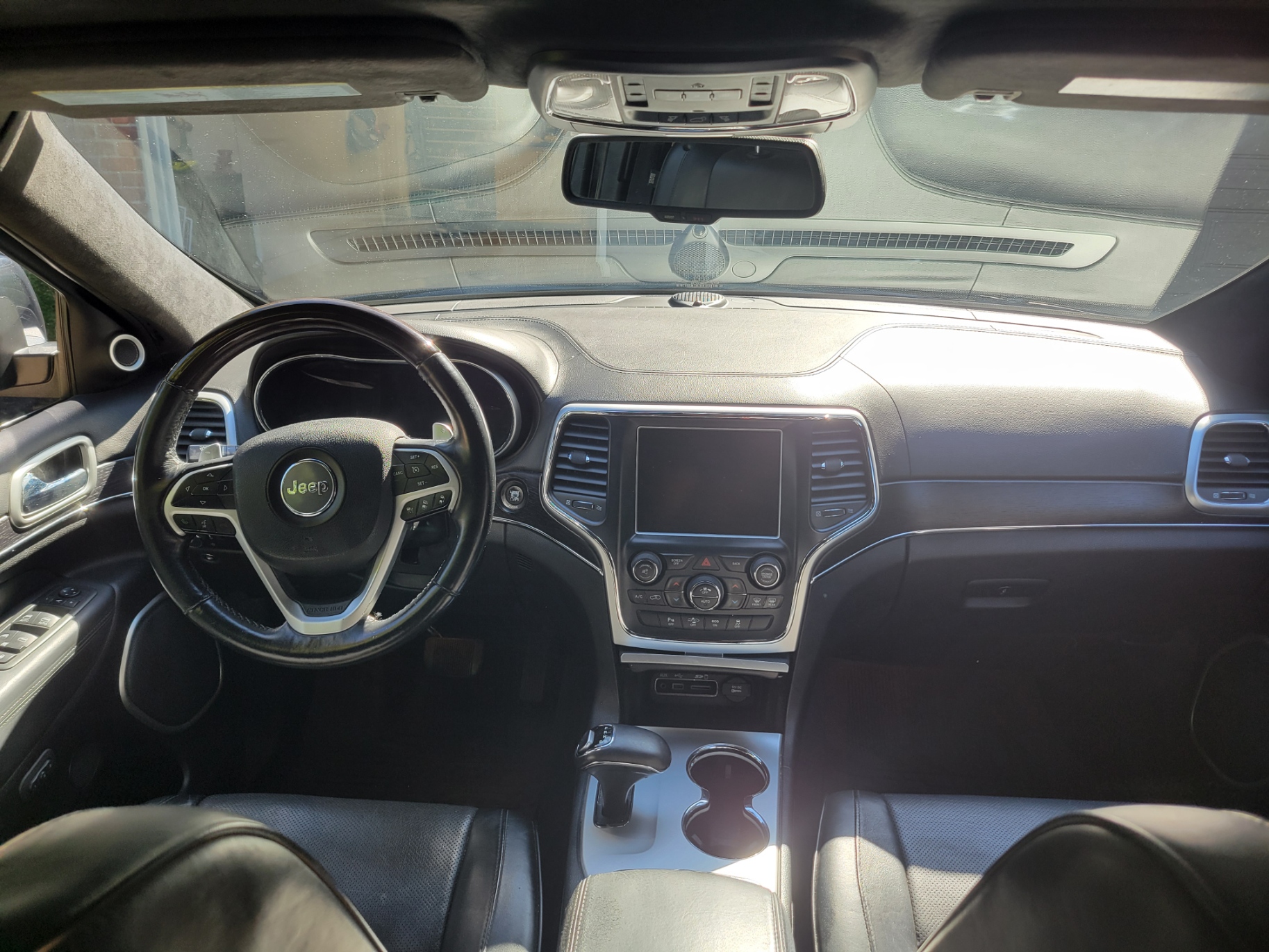Used 2014 Jeep Grand Cherokee Summit AWD/4WD image 13