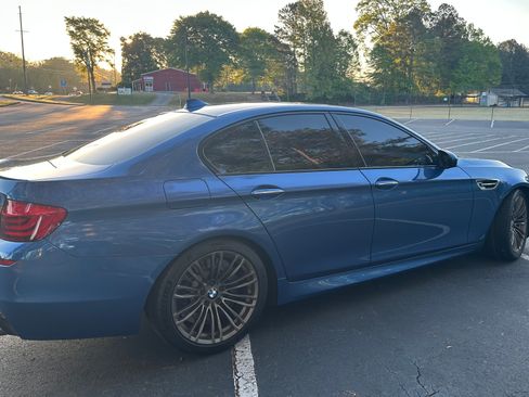 Used 2013 BMW M5 image 10