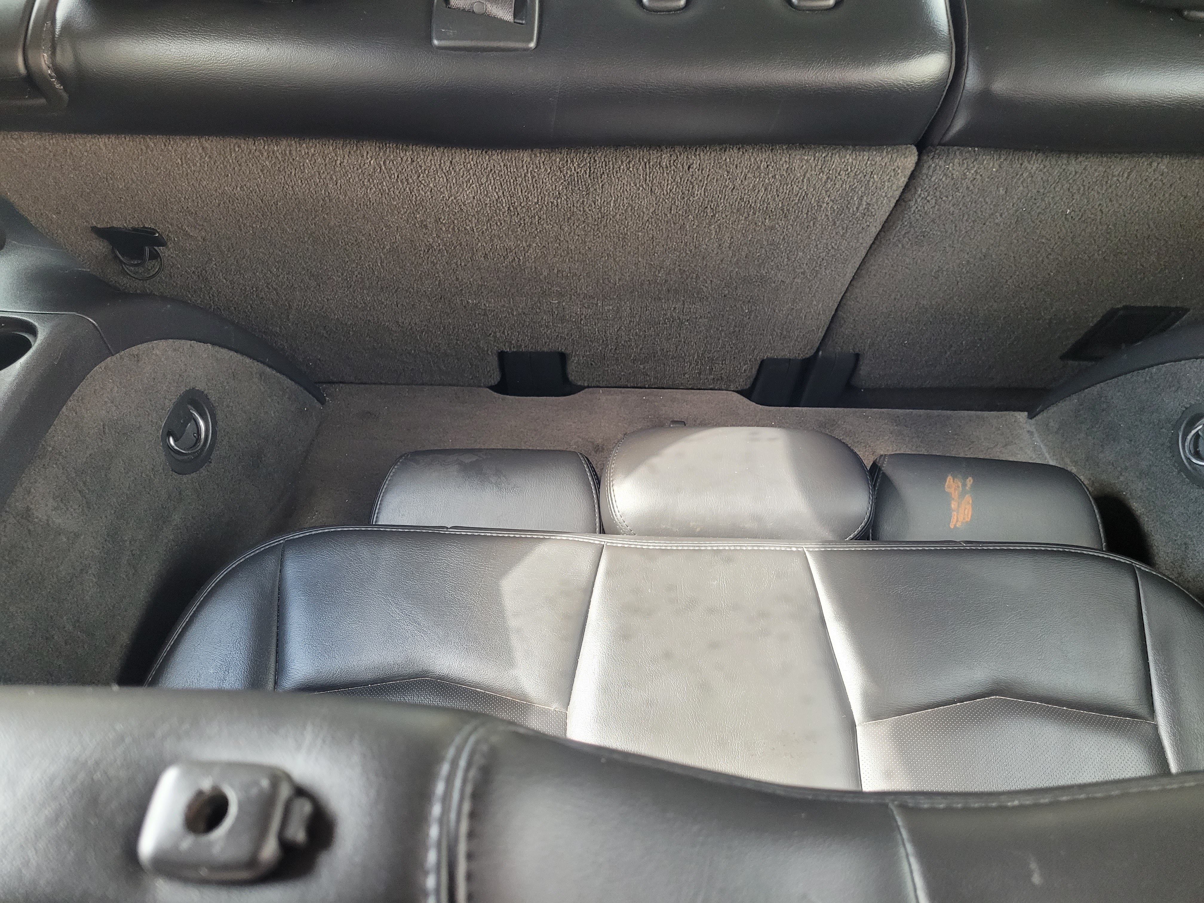 Used 2004 Cadillac SRX w/ Preferred Equipment Group AWD/4WD image 18