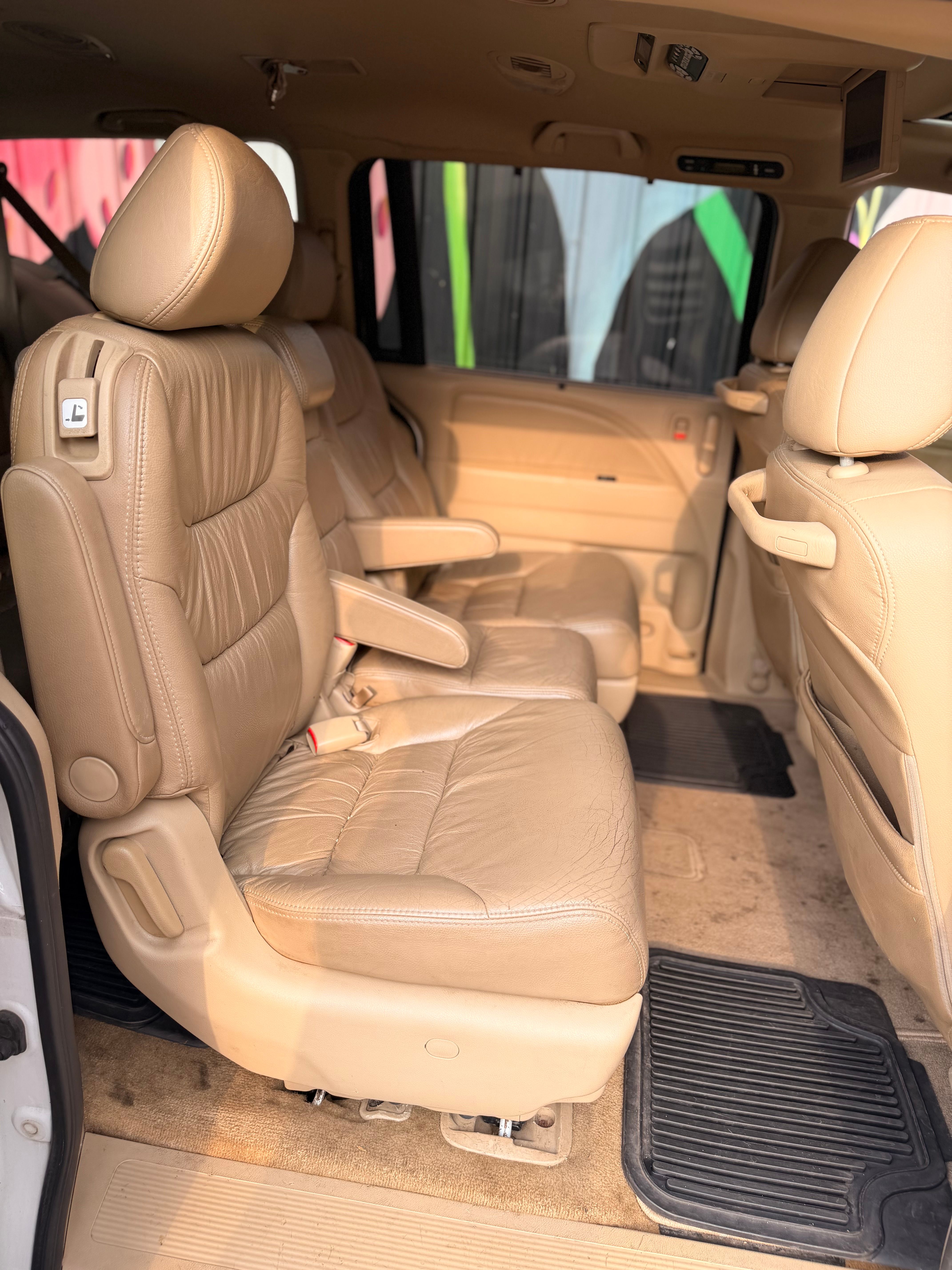 Used 2010 Honda Odyssey EX-L image 12