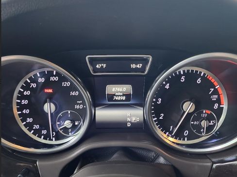 Used 2015 Mercedes-Benz ML 350 4MATIC image 28