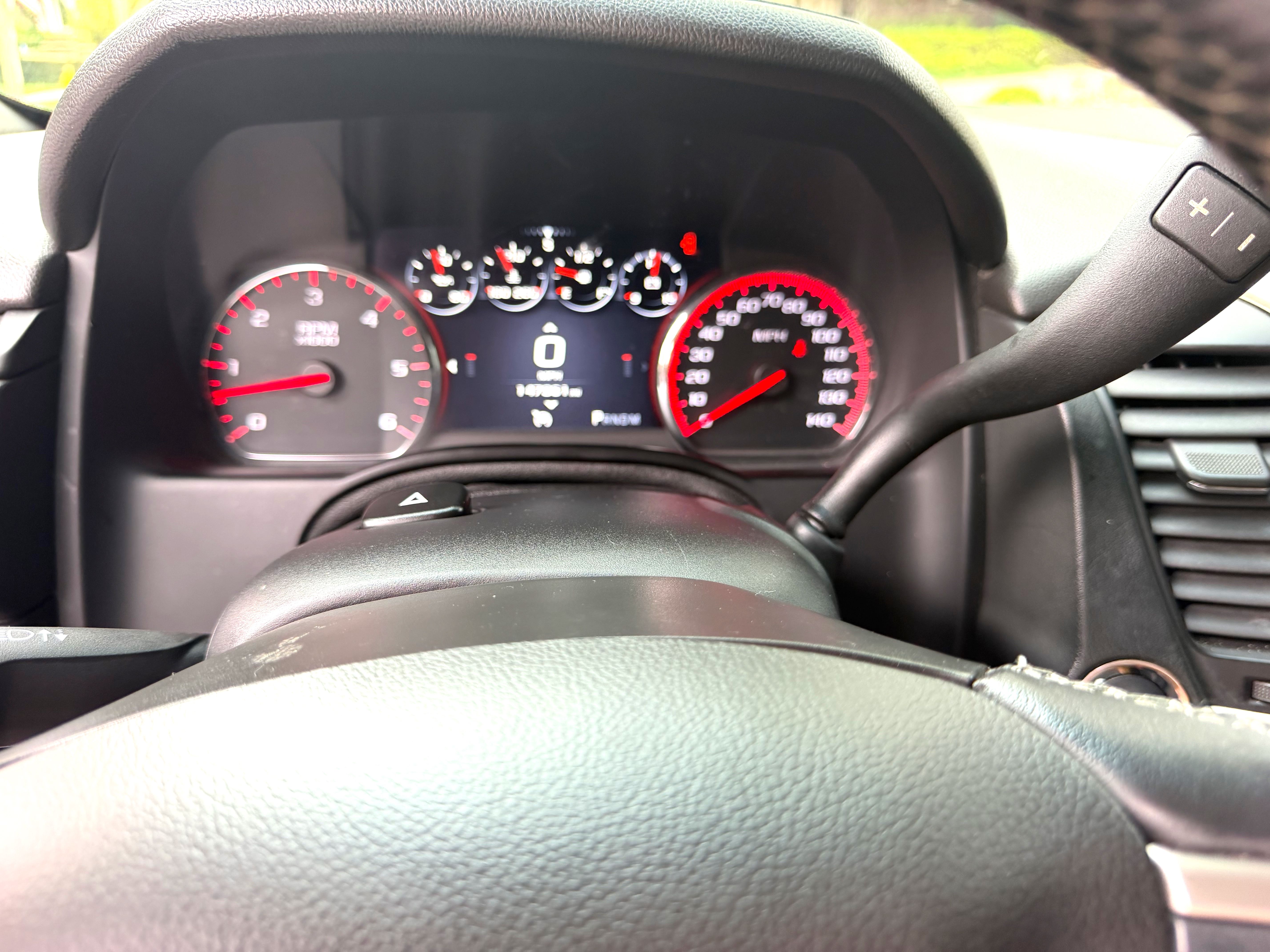 Used 2015 GMC Yukon Denali w/ Touring Package AWD/4WD image 15