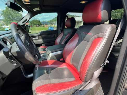 Used 2014 Ford F150 Raptor w/ Equipment Group 801A Luxury AWD/4WD image 8
