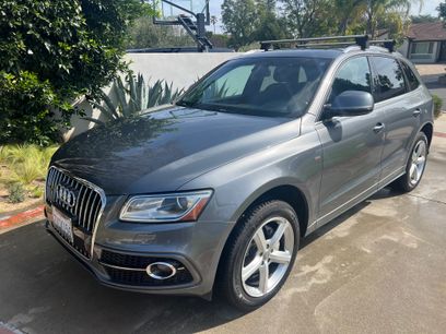 Used 2017 Audi Q5 2.0T Premium Plus w/ Technology Package