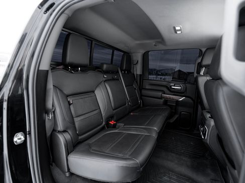 Used 2020 GMC Sierra 3500 Denali w/ Denali Ultimate Package image 19