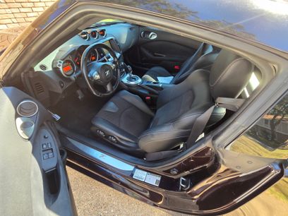 Used 2010 Nissan 370Z Touring w/ Sport Pkg