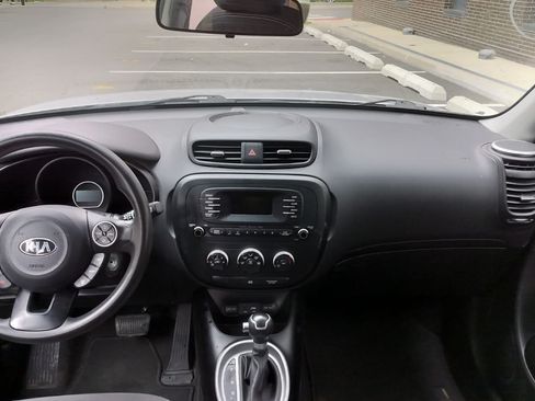 Used 2016 Kia Soul EV image 6