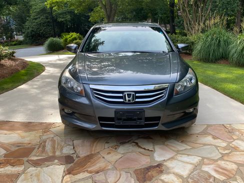 Used 2012 Honda Accord EX-L image 1