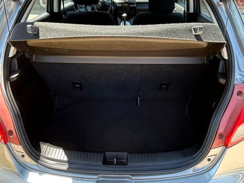 Used 2014 MAZDA MAZDA2 Sport FWD image 6