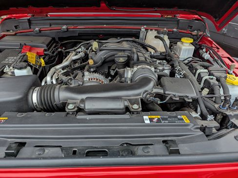 Used 2022 Jeep Gladiator Rubicon w/ Trailer Tow Package image 22