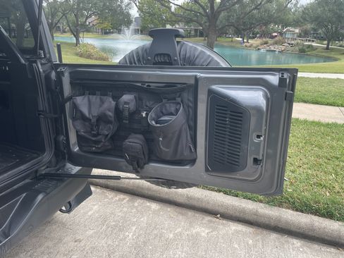 Used 2022 Ford Bronco Badlands w/ Sasquatch Package image 18