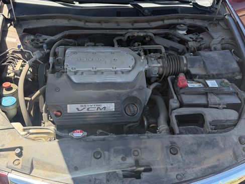 Used 2011 Honda Accord EX-L image 4