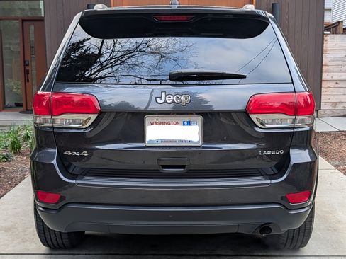 Used 2014 Jeep Grand Cherokee Laredo w/ Quick Order Package 23E image 5