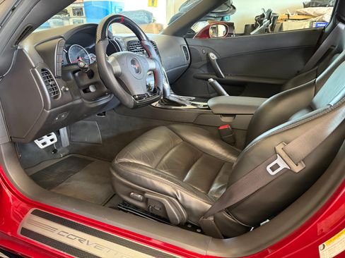 Used 2008 Chevrolet Corvette Coupe w/ Preferred Equipment Group RWD image 10