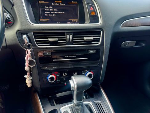 Used 2016 Audi Q5 2.0T Premium w/ Audi MMI Navigation Plus AWD/4WD image 10