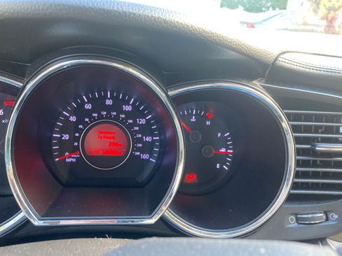 Used 2012 Kia Optima EX image 9