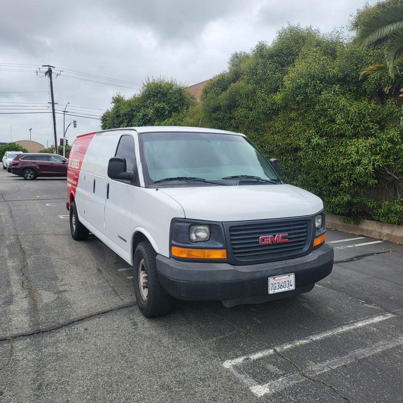 Used 2003 GMC Savana 3500 Extended RWD image 12