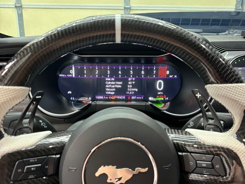Used 2018 Ford Mustang GT Premium w/ GT Performance Package RWD image 21