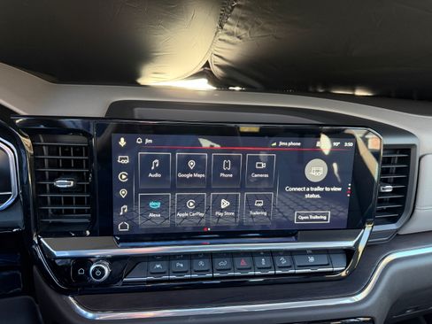 Used 2024 GMC Sierra 1500 SLT w/ SLT Premium Plus Package image 10