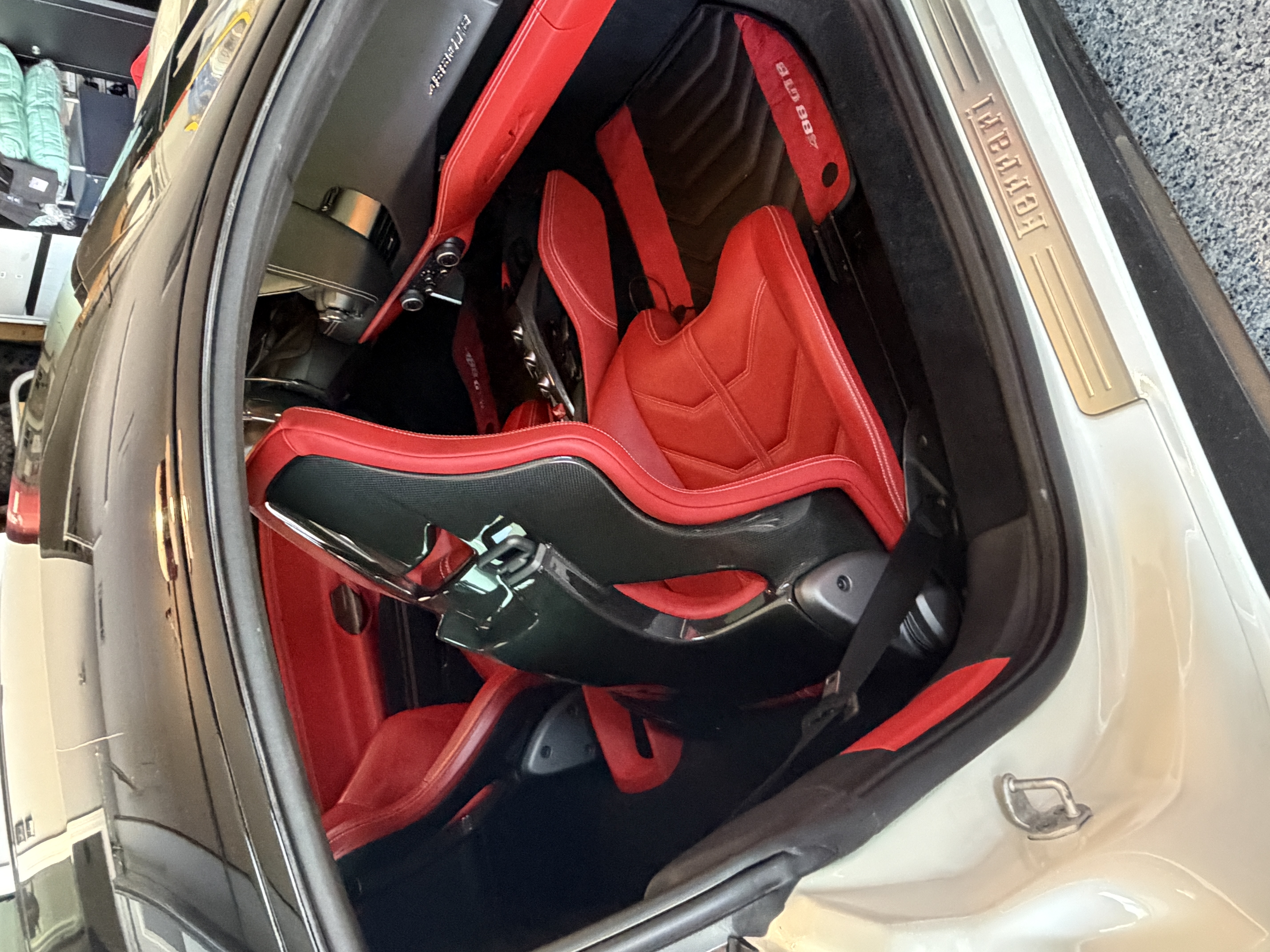 Used 2018 Ferrari 488 GTB RWD image 23