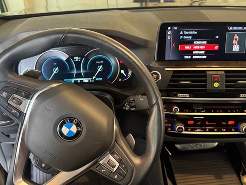 Used 2019 BMW X4 xDrive30i w/ Convenience Package image 15