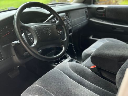 Used 2003 Dodge Dakota Sport RWD image 8