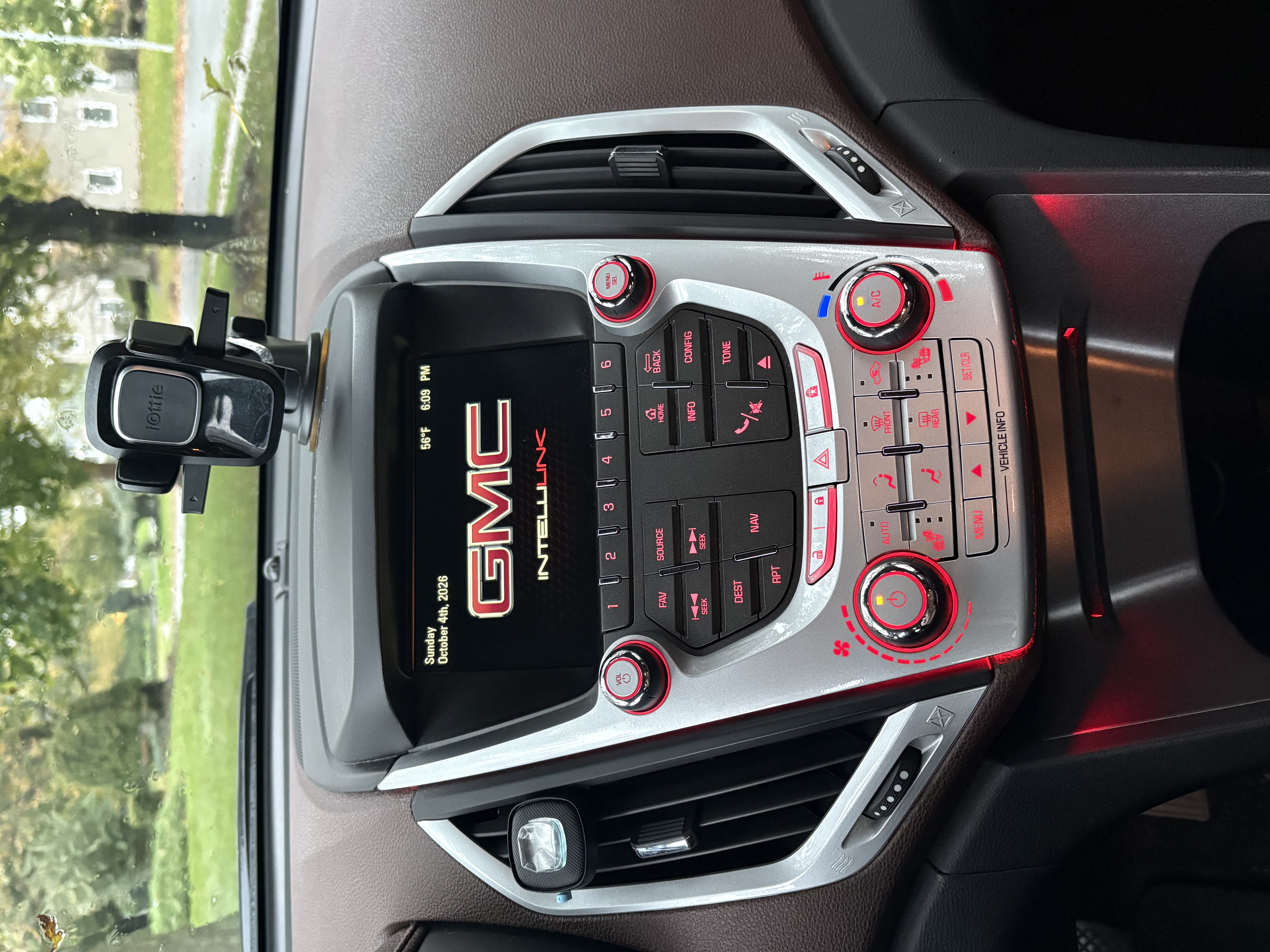 Used 2014 GMC Terrain SLT AWD/4WD image 25