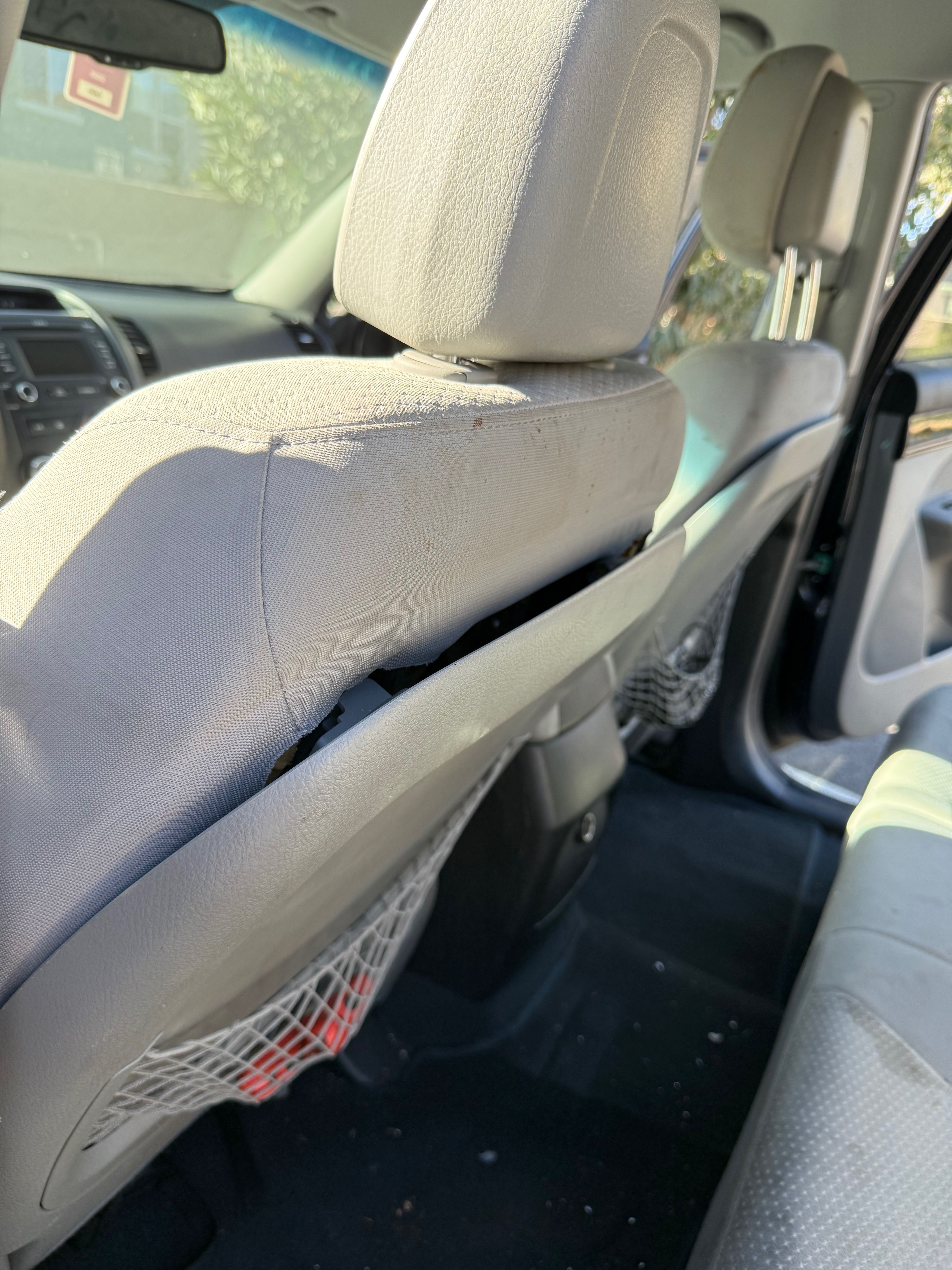 Used 2013 Kia Sorento LX w/ Convenience Pkg FWD image 15