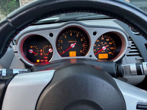 Used 2004 Nissan 350Z Touring image 21