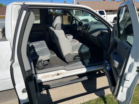 Used 2007 Ford F150 XL image 12