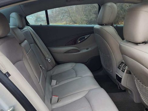 Used 2013 Buick LaCrosse Premium image 11