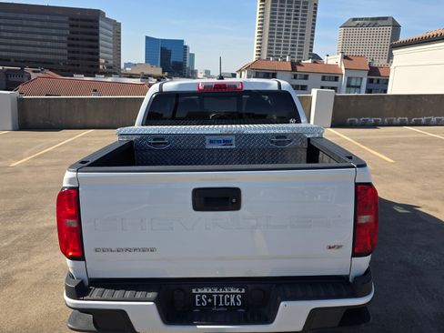 Used 2022 Chevrolet Colorado LT w/ LT Convenience Package image 5