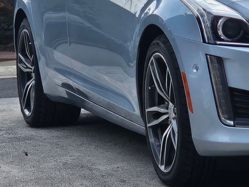 Used 2017 Cadillac CTS Vsport Premium image 17