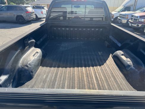 Used 2005 Dodge Ram 2500 Truck SLT w/ Quad Cab Big Horn Value Group AWD/4WD image 15