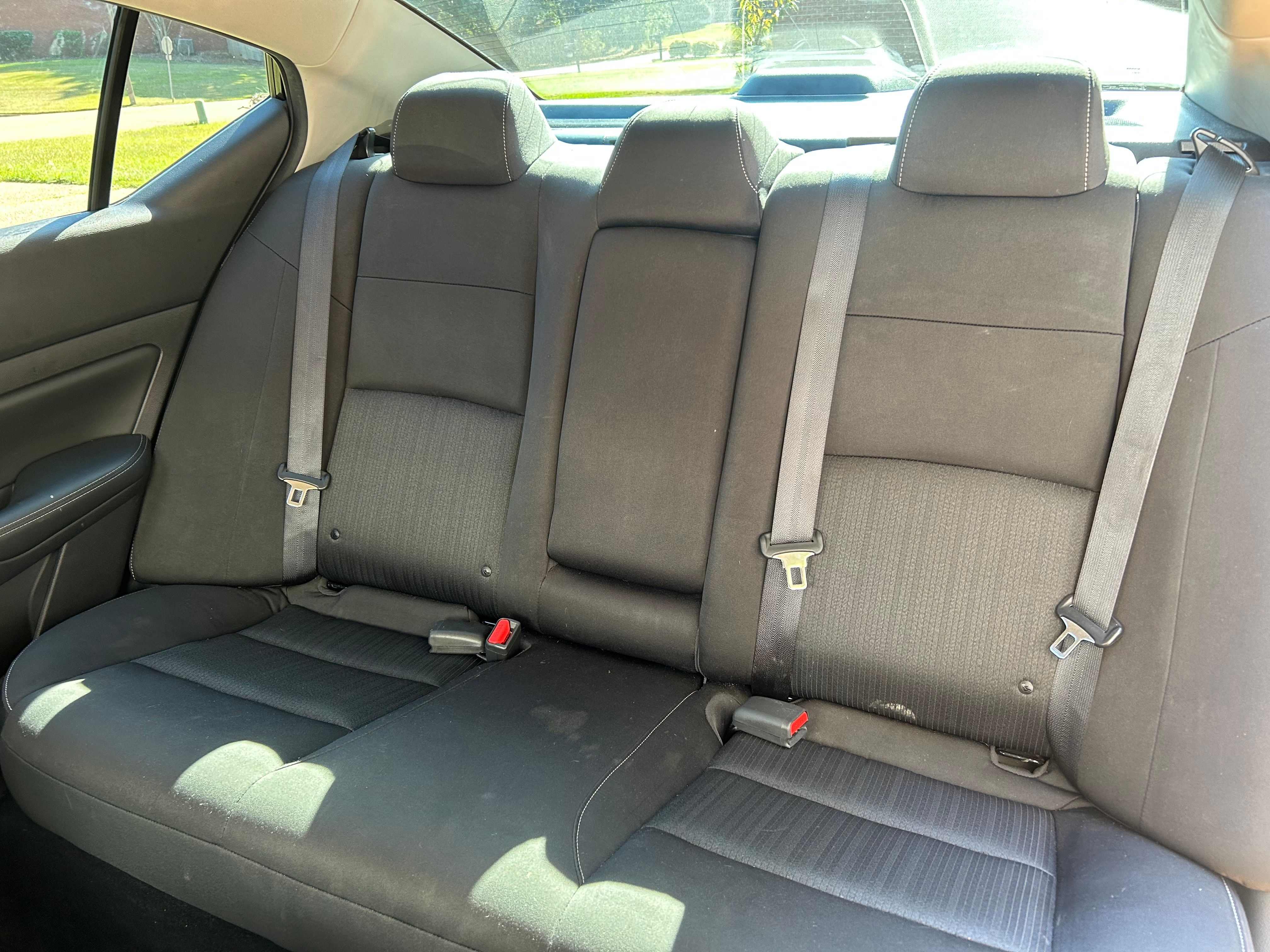 Used 2020 Nissan Altima 2.5 S FWD image 6