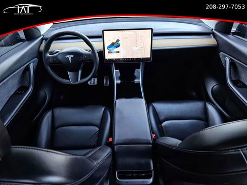 Used 2020 Tesla Model Y Long Range image 12