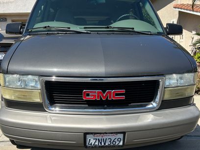 Used 2003 GMC Safari Passenger w/ Sle Preferred Equipment Group