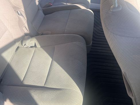 Used 2015 Honda Odyssey EX image 13