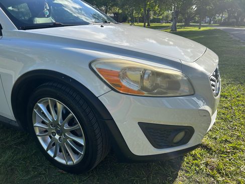 Used 2011 Volvo C30 image 21