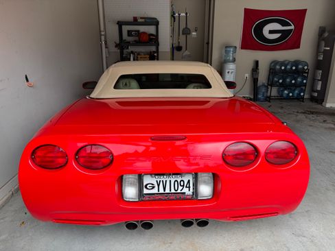 Used 1999 Chevrolet Corvette Convertible w/ Memory Pkg image 5