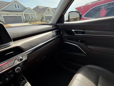 Used 2021 Kia Telluride SX w/ Towing Package image 10